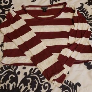 Long sleeve crop top maroon and cream